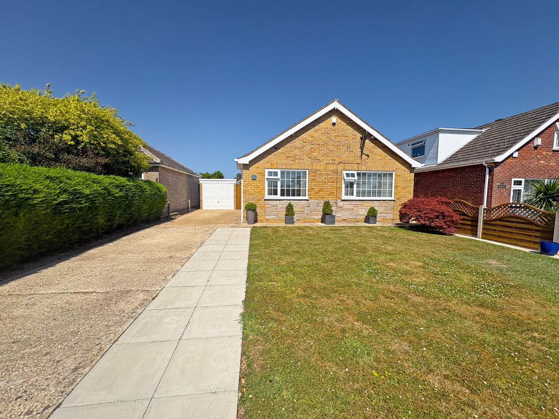 Hall Lane, Burgh Le Marsh, Skegness, Lincolnshire, PE24 5LX