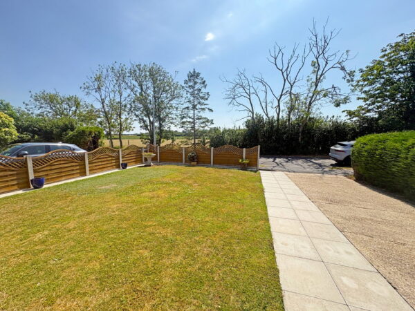 Hall Lane, Burgh Le Marsh, Skegness, Lincolnshire, PE24 5LX