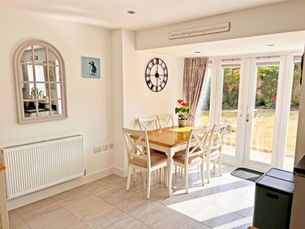 Iris Close, Shepshed, Loughborough, Leicestershire, LE12 9FS