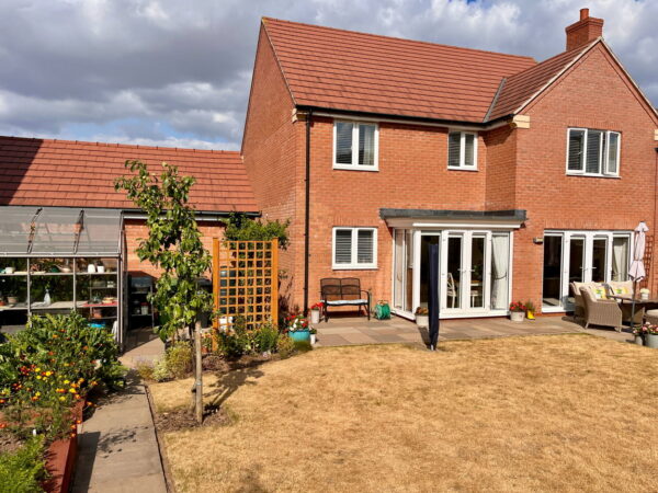 Iris Close, Shepshed, Loughborough, Leicestershire, LE12 9FS