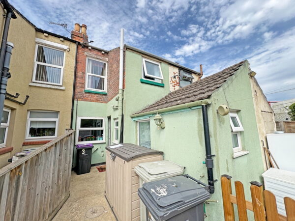 Albert Road, Skegness, Lincolnshire, PE25 3RB