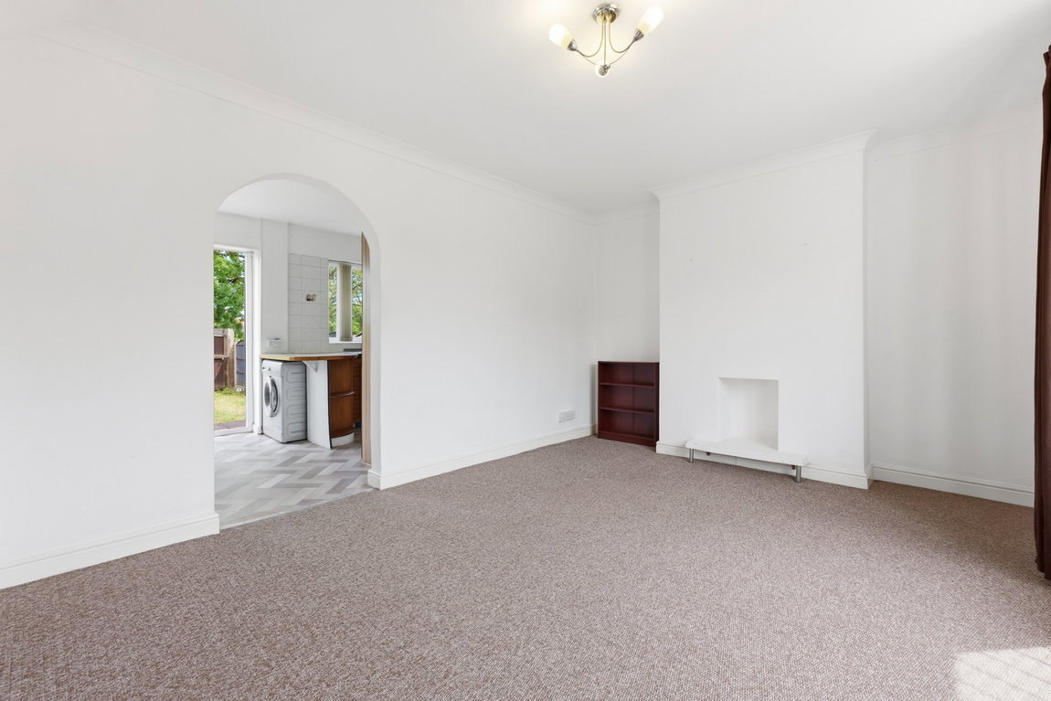 Harmston Rise, Nottingham, Nottinghamshire, NG5 1NS