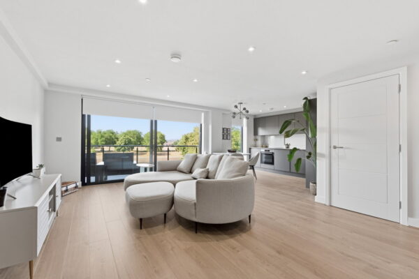 32 Wilford Lane, West Bridgford, Nottingham, Nottinghamshire, NG2 7ZZ