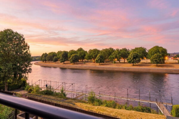 32 Wilford Lane, West Bridgford, Nottingham, Nottinghamshire, NG2 7ZZ