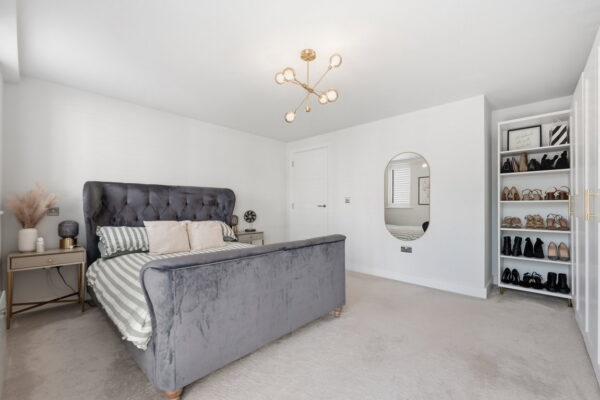 32 Wilford Lane, West Bridgford, Nottingham, Nottinghamshire, NG2 7ZZ