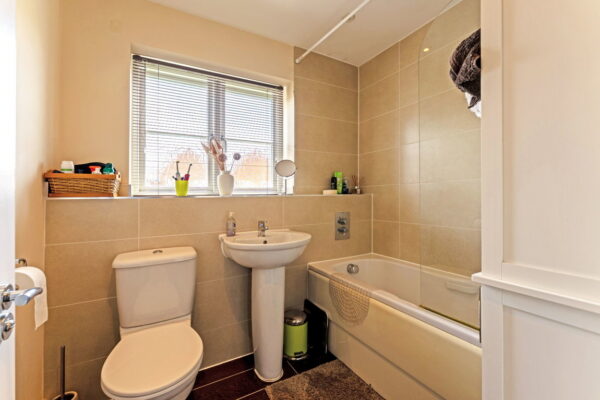 Saxon Close, Mawsley, Kettering, Northamptonshire, NN14 1UG