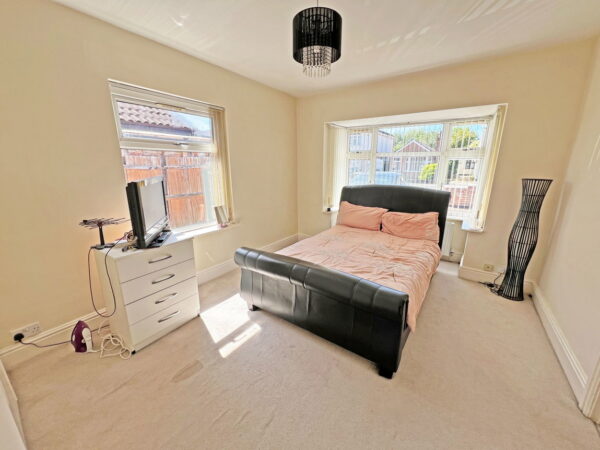 Oakland Avenue, Leicester, Leicestershire, LE4 7SG