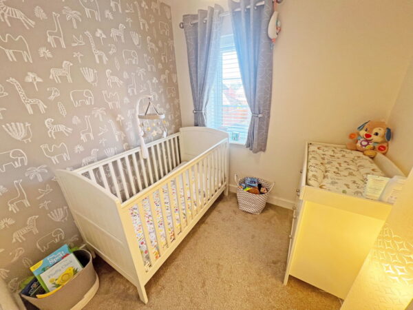 Strathy Close, Lubbesthorpe, Leicester, Leicestershire, LE19 4LR