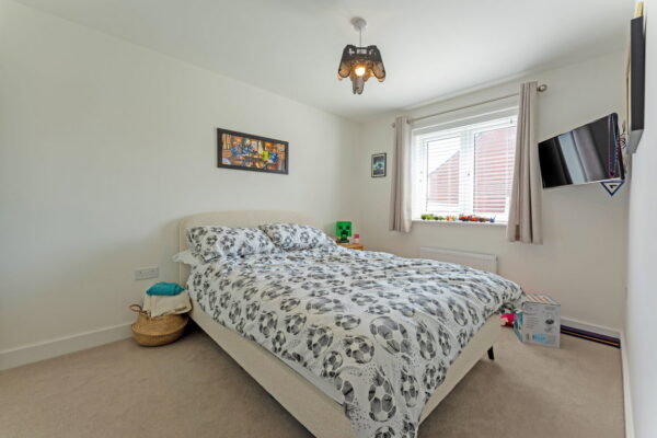 Chaffinch Road, Brookfields, Fleckney, Leicestershire, LE8 8FB