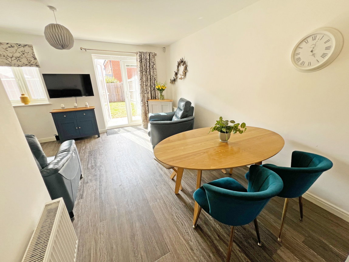 Snow Avenue, Blaby, Leicester, Leicestershire, LE8 4BR