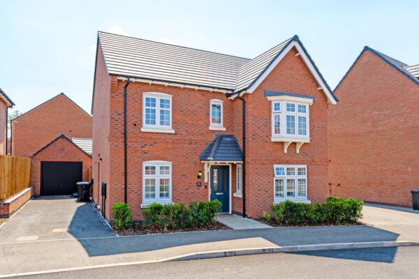 Chaffinch Road, Brookfields, Fleckney, Leicestershire, LE8 8FB