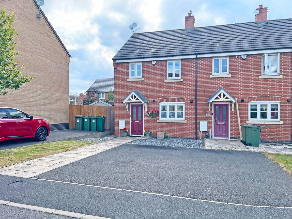 Snow Avenue, Blaby, Leicester, Leicestershire, LE8 4BR