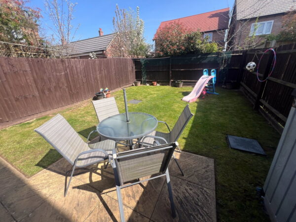 Strathy Close, Lubbesthorpe, Leicester, Leicestershire, LE19 4LR