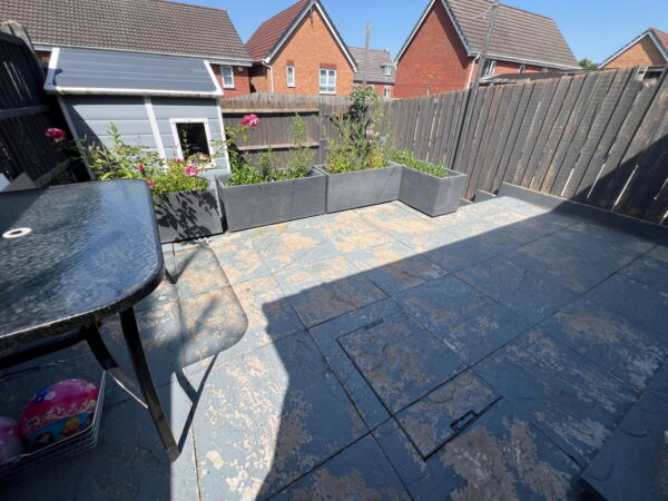 Birkby Close, Hamilton, Leicester, Leicestershire, LE5 1PS