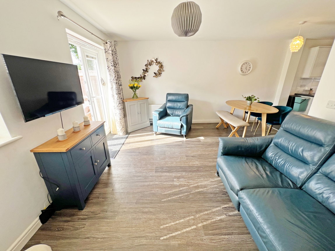 Snow Avenue, Blaby, Leicester, Leicestershire, LE8 4BR