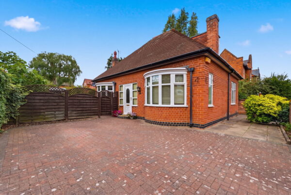 Trowell Grove, Long Eaton, Nottingham, Nottinghamshire, NG10 4AY