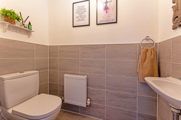 Woodward Drive, Market Harborough, LE16 7GE
