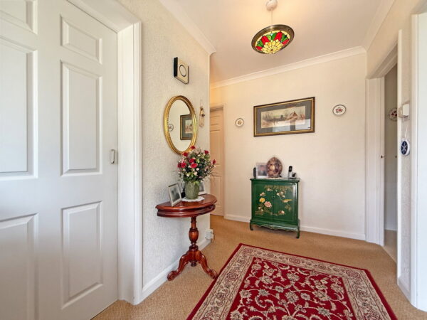 Darlow Drive, Biddenham, Bedford, Bedfordshire, MK40 4AY