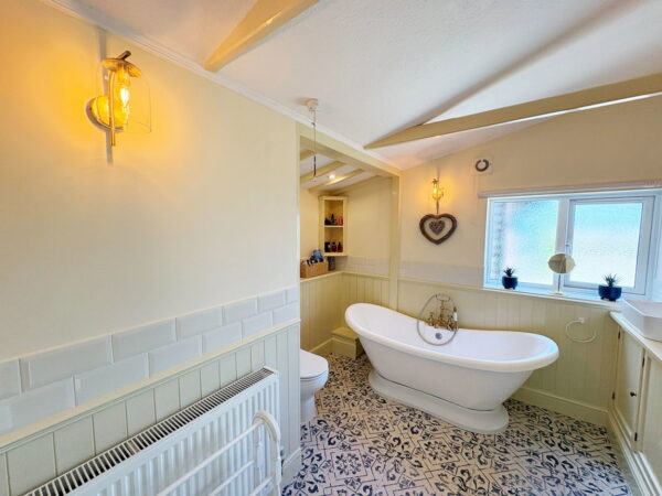 Spilsby Road, Thorpe St. Peter, Skegness, Lincolnshire, PE24 4PR