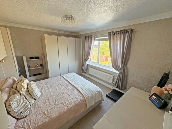 Sunningdale Drive, Skegness, Lincolnshire, PE25 1AU
