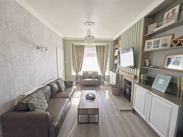 Sunningdale Drive, Skegness, Lincolnshire, PE25 1AU