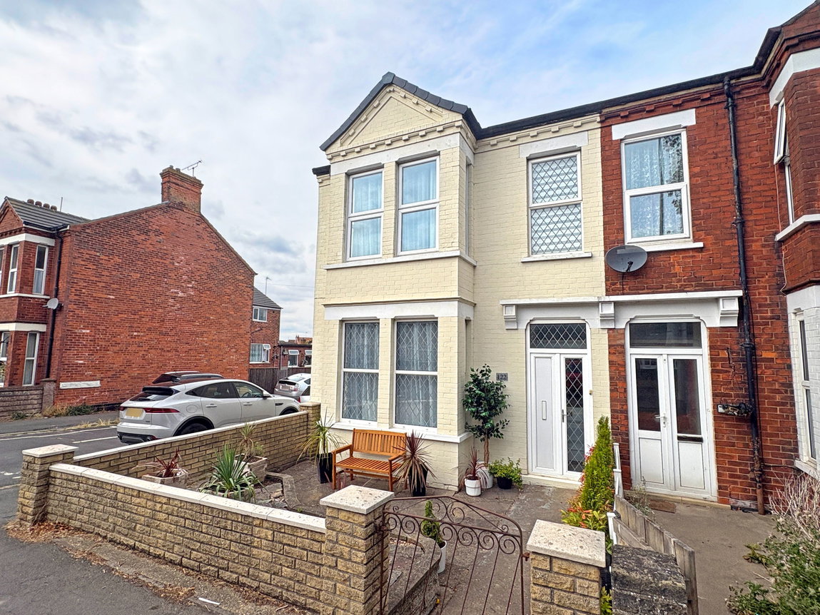 Wainfleet Road, Skegness, Lincolnshire, PE25 3RX