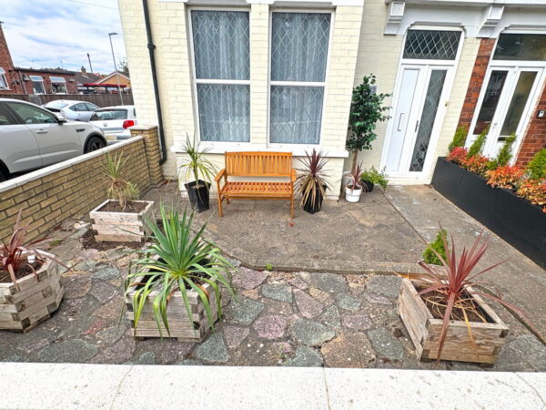 Wainfleet Road, Skegness, Lincolnshire, PE25 3RX