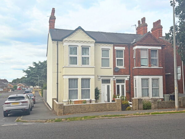 Wainfleet Road, Skegness, Lincolnshire, PE25 3RX