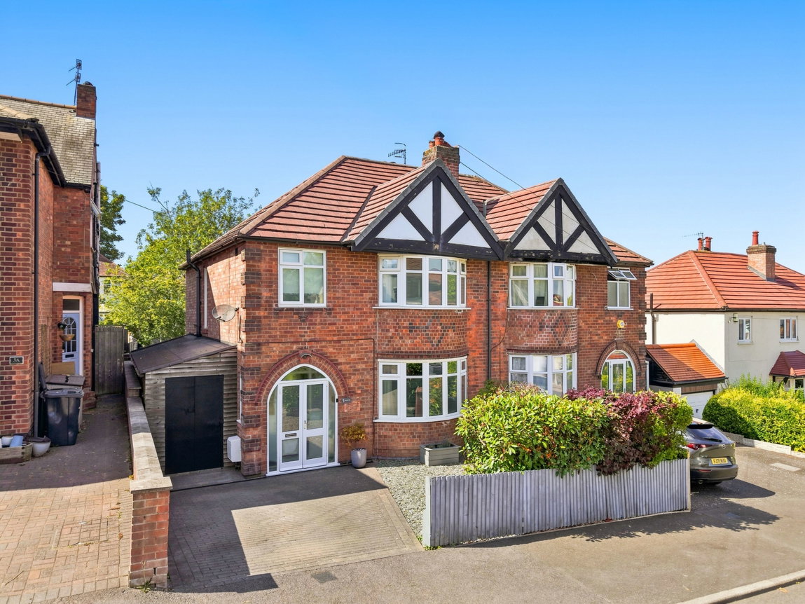 Cowper Road, Woodthorpe, Nottingham, Nottinghamshire, NG5 4FZ