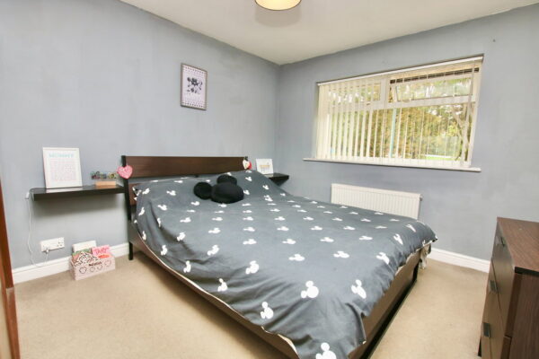 Gardendale Avenue, Clifton, Nottingham, NG11 9HX