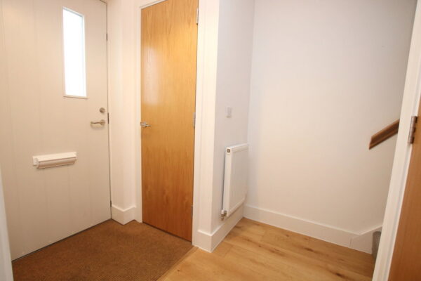 Wilford Crescent East, Nottingham, NG2 2EF