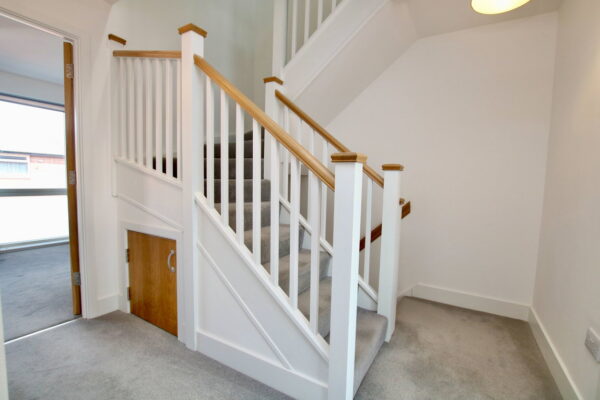Wilford Crescent East, Nottingham, NG2 2EF