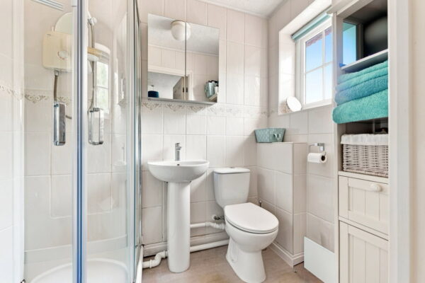 Fairburn Way, Watnall, Nottingham, Nottinghamshire, NG16 1GH