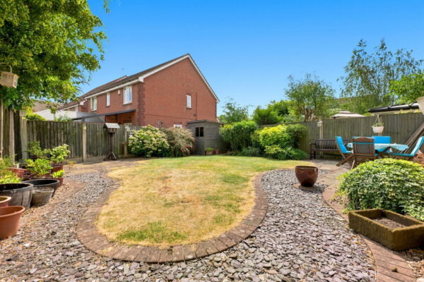 Fairburn Way, Watnall, Nottingham, Nottinghamshire, NG16 1GH