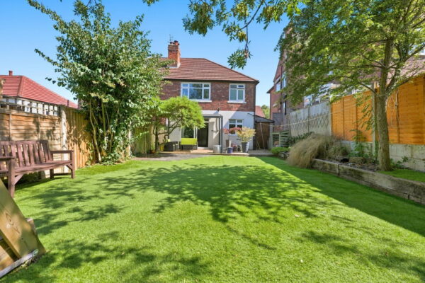 Cowper Road, Woodthorpe, Nottingham, Nottinghamshire, NG5 4FZ