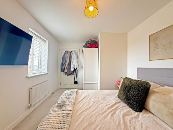 Beauvais Avenue, Shortstown, Bedford, Bedfordshire, MK42 0JG