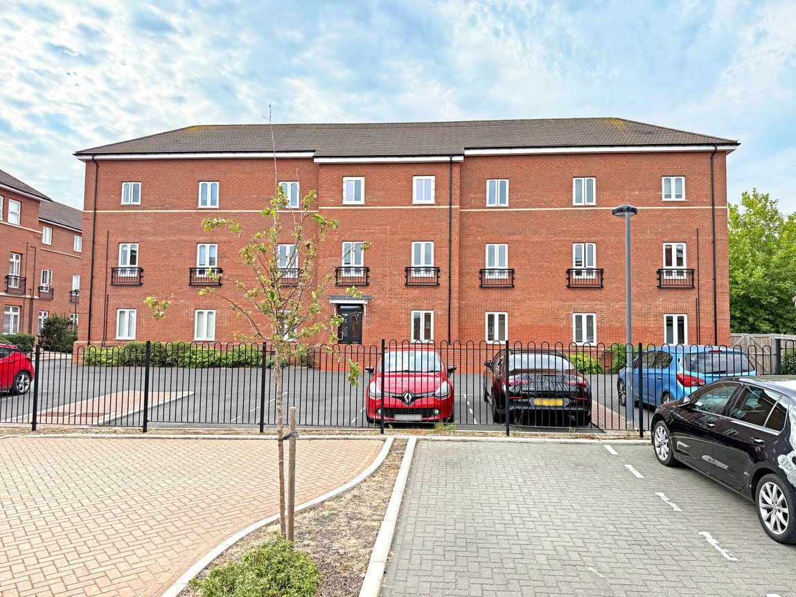 Beauvais Avenue, Shortstown, Bedford, Bedfordshire, MK42 0JG