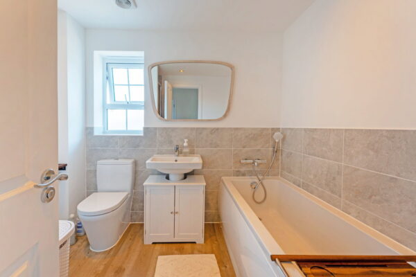 Chaffinch Road, Brookfields, Fleckney, LE8 8FB