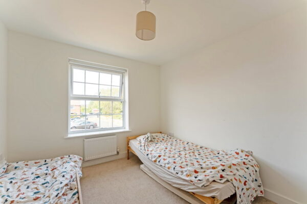 Chaffinch Road, Brookfields, Fleckney, LE8 8FB