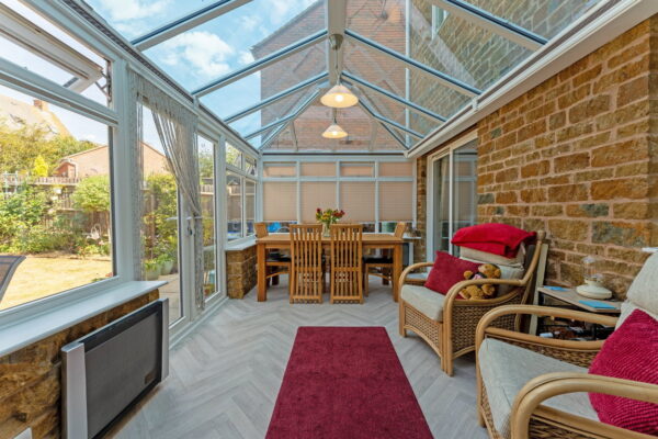 Buttercup Road, Desborough, Kettering, NN14 2GY