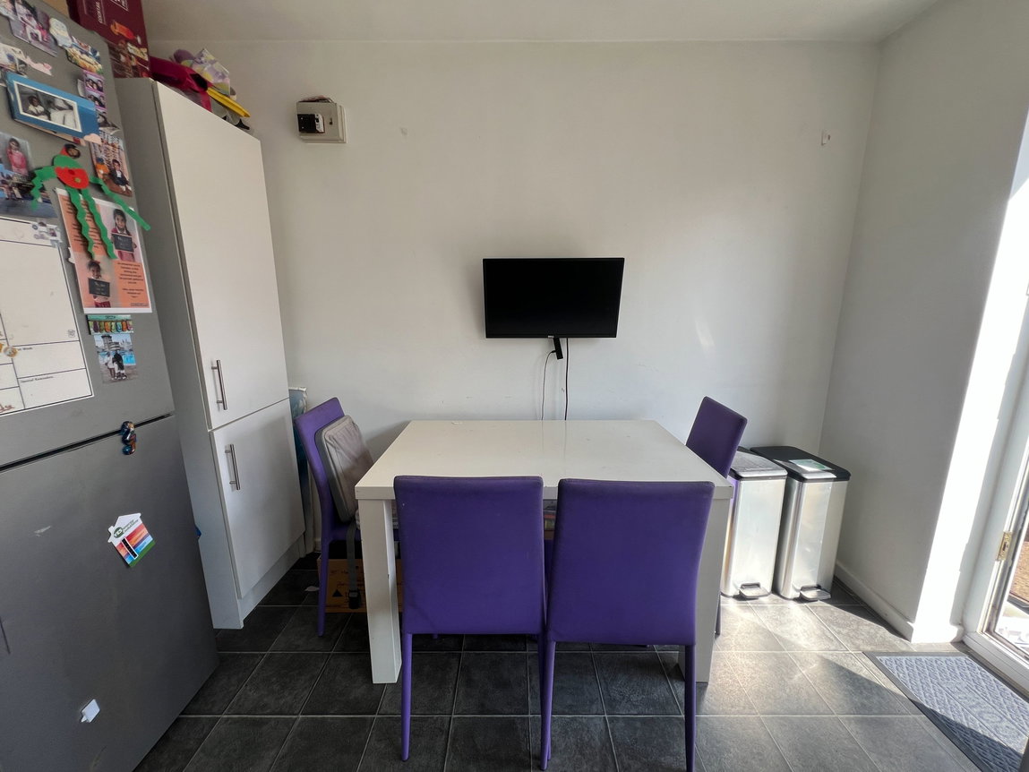 Pinewood Avenue, Thurmaston, Leicester, Leicestershire, LE4 8HZ