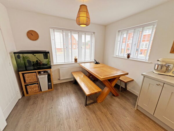Lowdell Way, Desford, Leicestershire, LE9 9RJ