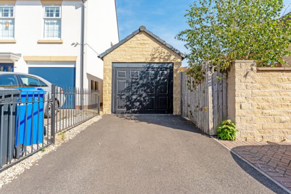 Diamond Drive, Corby, Northamptonshire, NN17 1EX