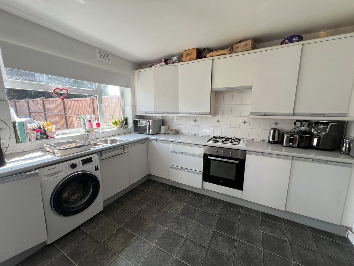 Pinewood Avenue, Thurmaston, Leicester, Leicestershire, LE4 8HZ