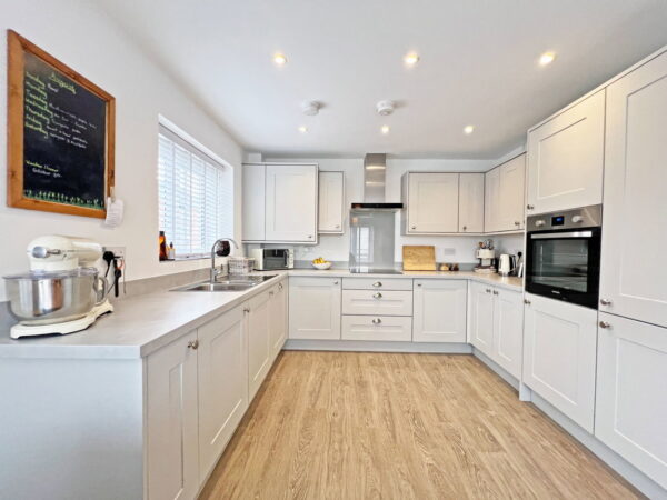 Lowdell Way, Desford, Leicestershire, LE9 9RJ