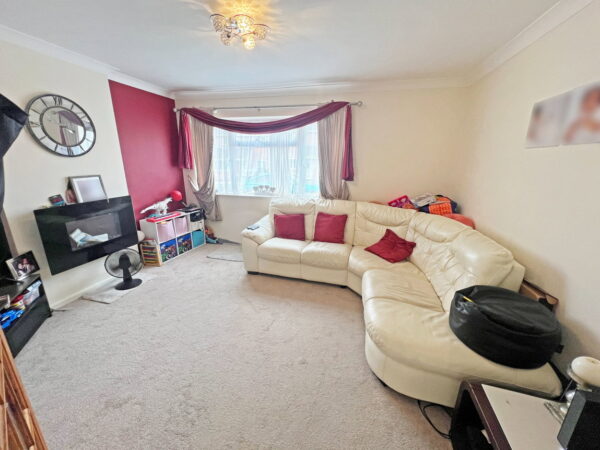 Pinewood Avenue, Thurmaston, Leicester, Leicestershire, LE4 8HZ