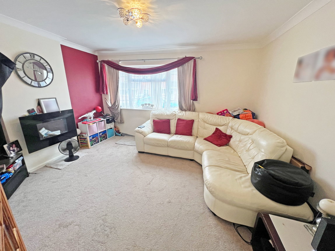 Pinewood Avenue, Thurmaston, Leicester, Leicestershire, LE4 8HZ