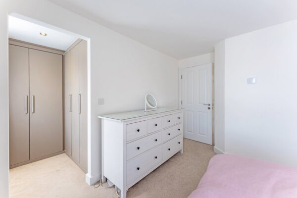 Chaffinch Road, Brookfields, Fleckney, LE8 8FB