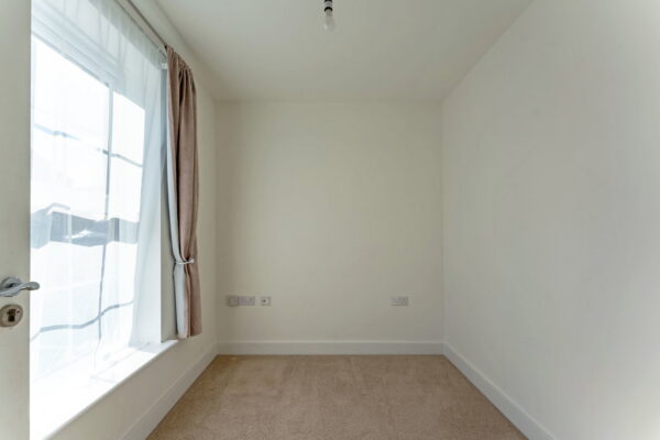 Chaffinch Road, Brookfields, Fleckney, LE8 8FB