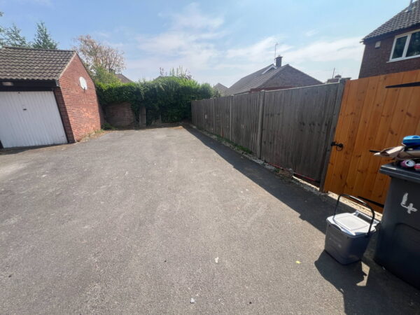 Pyeharps Road, Burbage, Hinckley, Leicestershire, LE10 2JE